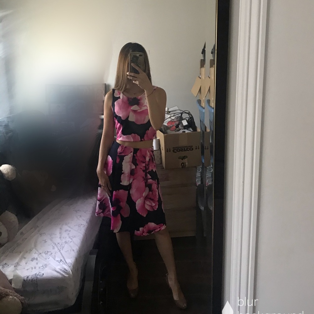 Dress set - Picture 2 of 3